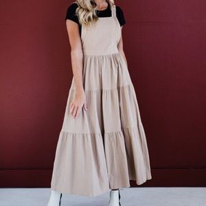 Overall dress in Taupe